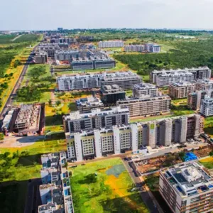 Pintor profissional no Noroeste, Brasília, especialista em pintura de apartamentos, coberturas e espaços comerciais, com foco em reformas de alto padrão, acabamento sofisticado e excelência nos detalhes.