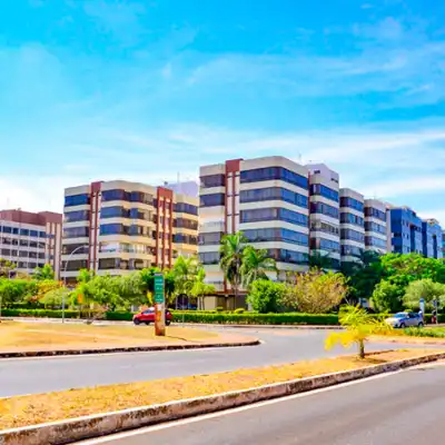 Pintor profissional no Sudoeste, Brasília, oferecendo serviços de pintura residencial e comercial com foco em qualidade, reformas detalhadas, acabamento fino e atendimento personalizado para apartamentos e salas comerciais.